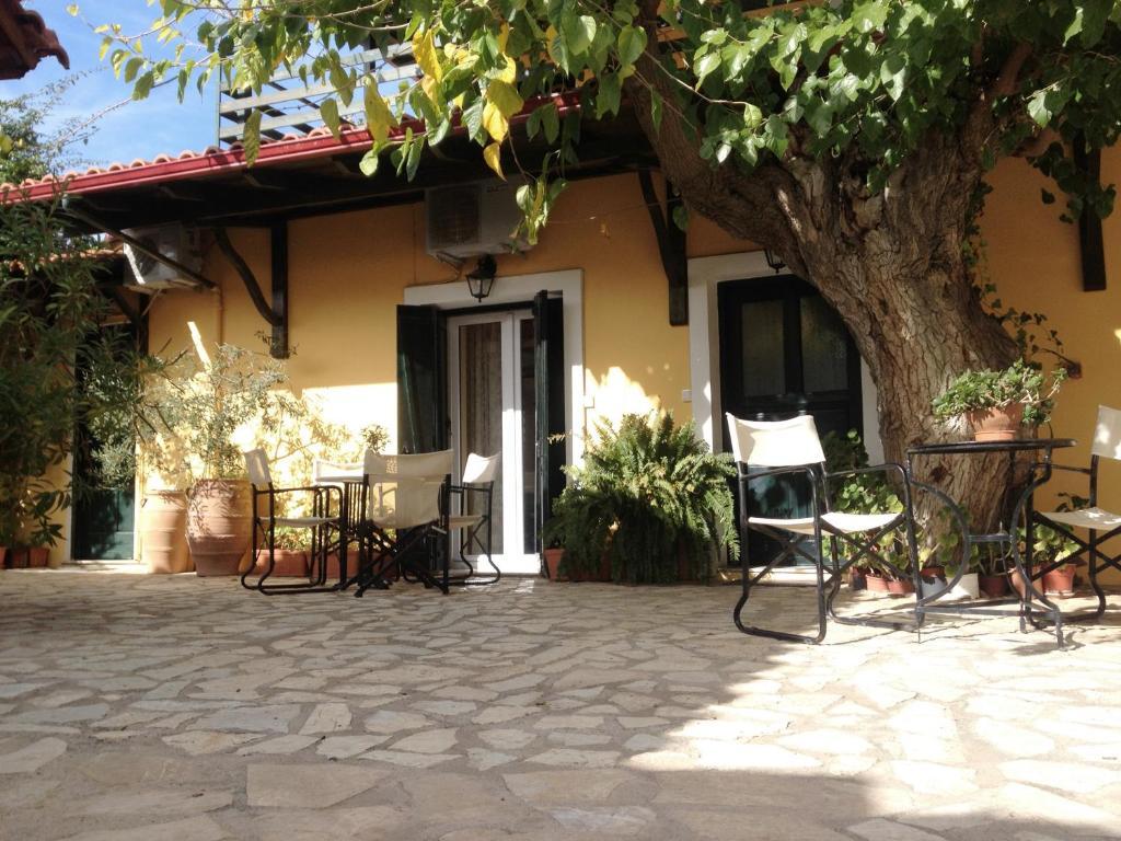 أكراتا Meliti Guesthouse المظهر الخارجي الصورة