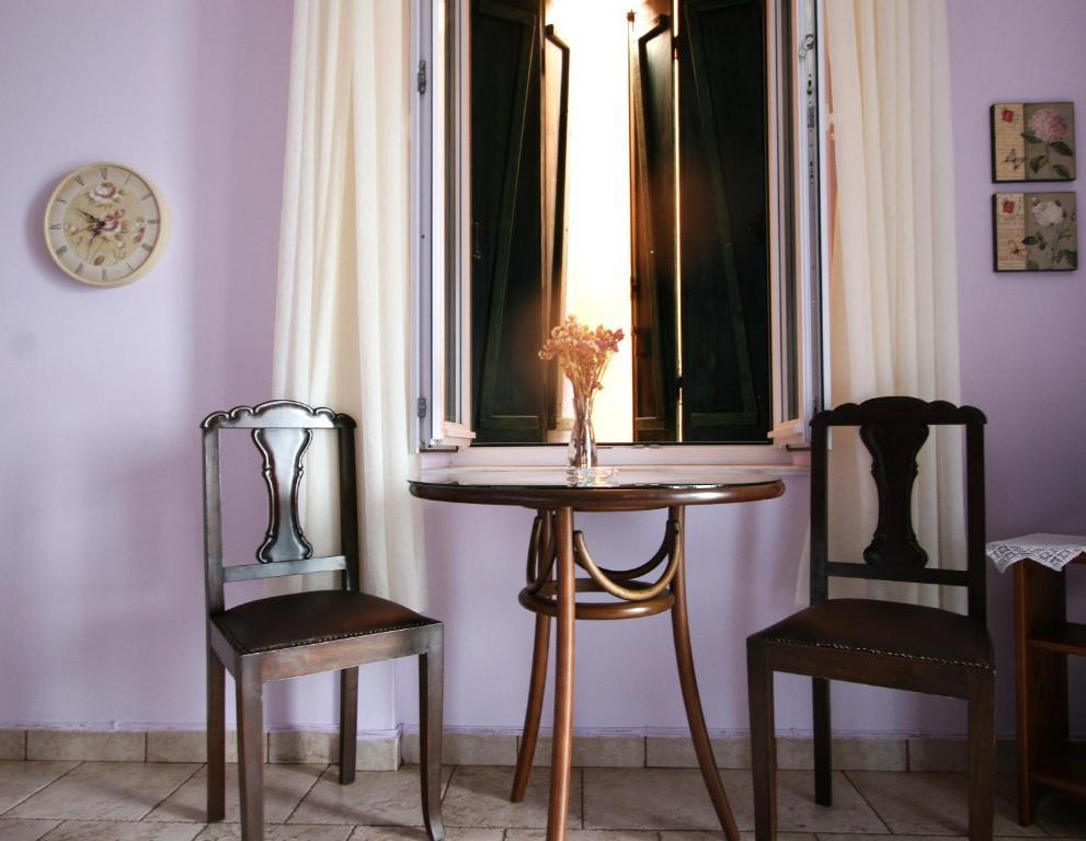 أكراتا Meliti Guesthouse المظهر الخارجي الصورة